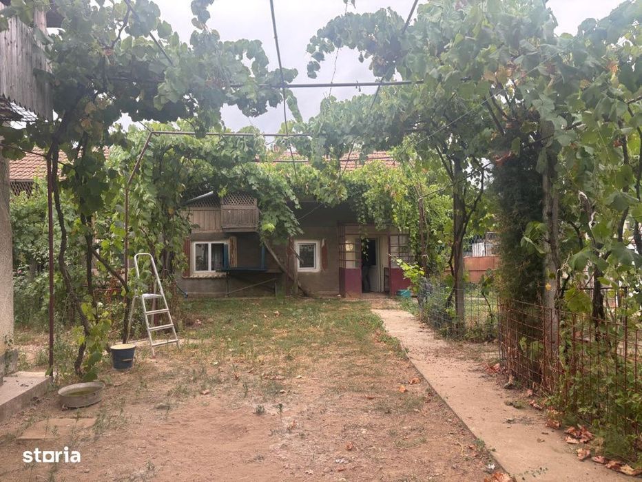 URGENT CASA renovata, 2023 mp teren, LA PRET DE GARSONIERA !!! com LEU