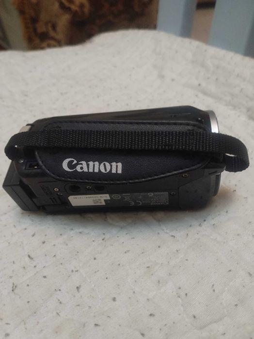 Видеокамера Canon LEGRIA HF R306