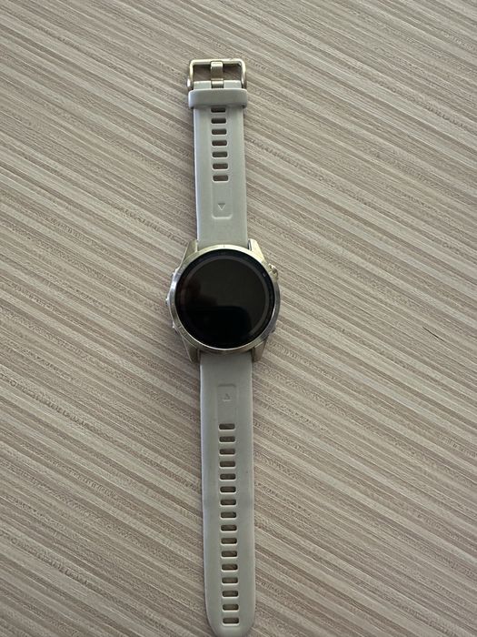 Garmin fenix 7s sapphire solar