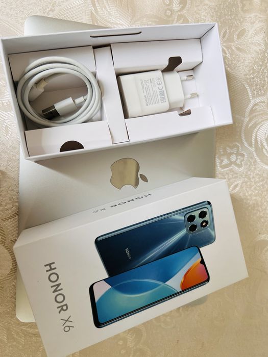 Мобильный телефон Honor x 6