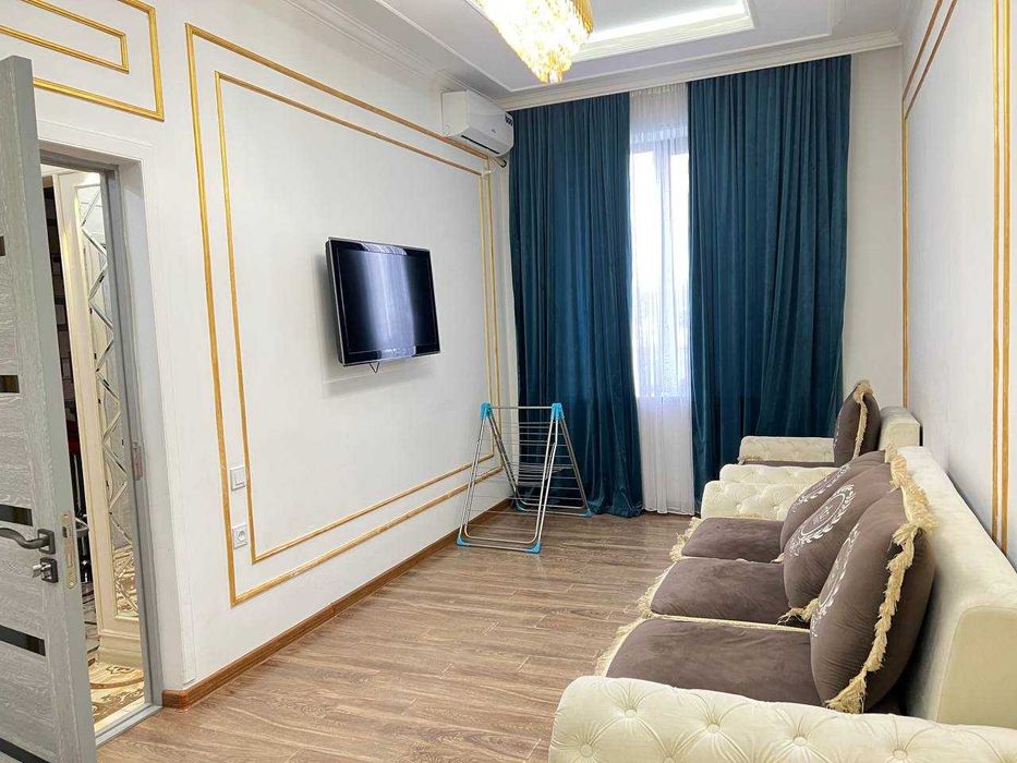 ШИКАРНАЯ квартира 2/2/5  Максим Горкий  Метро Бий