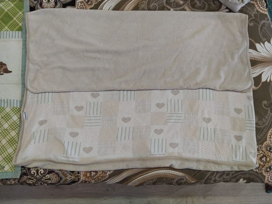 Păturica, plapiumioara și perna pt bebe