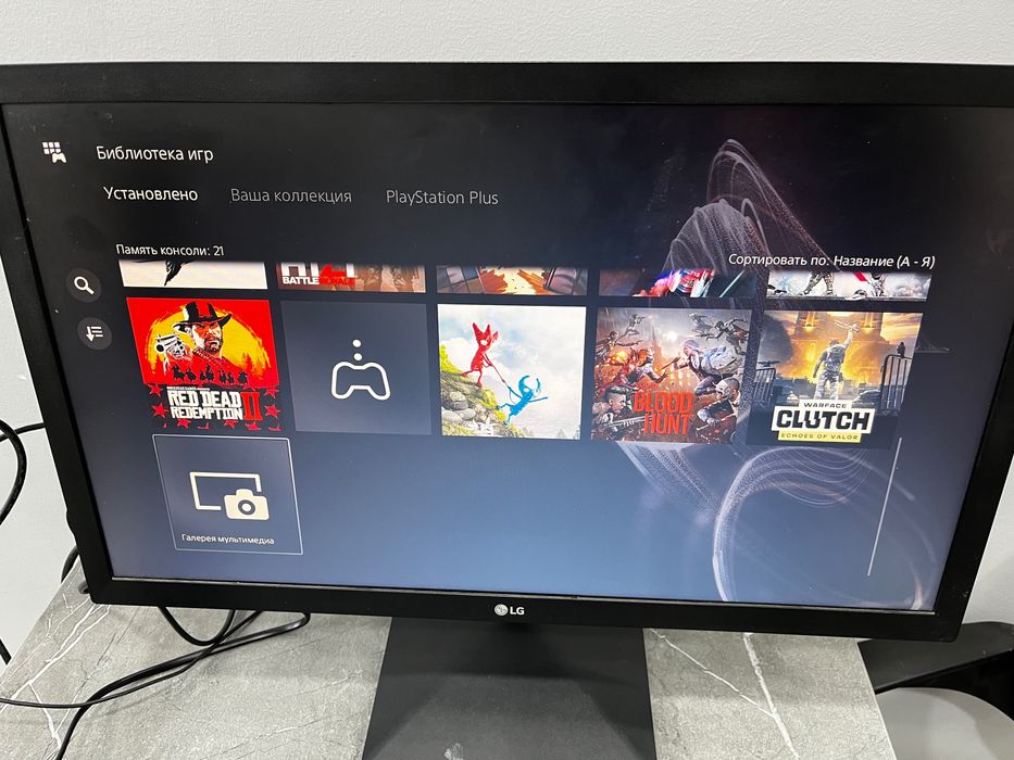 PlayStation 5 Pro 2Tb 2 Оригинальных джойстика состояние как новое