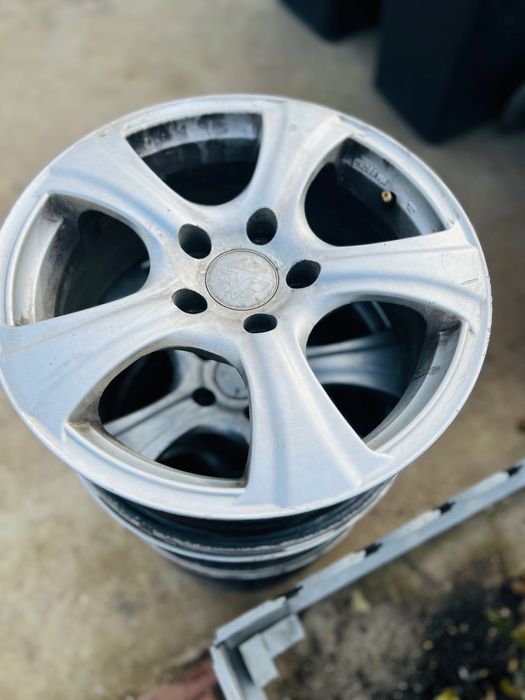 Genti auto 16” 5x12