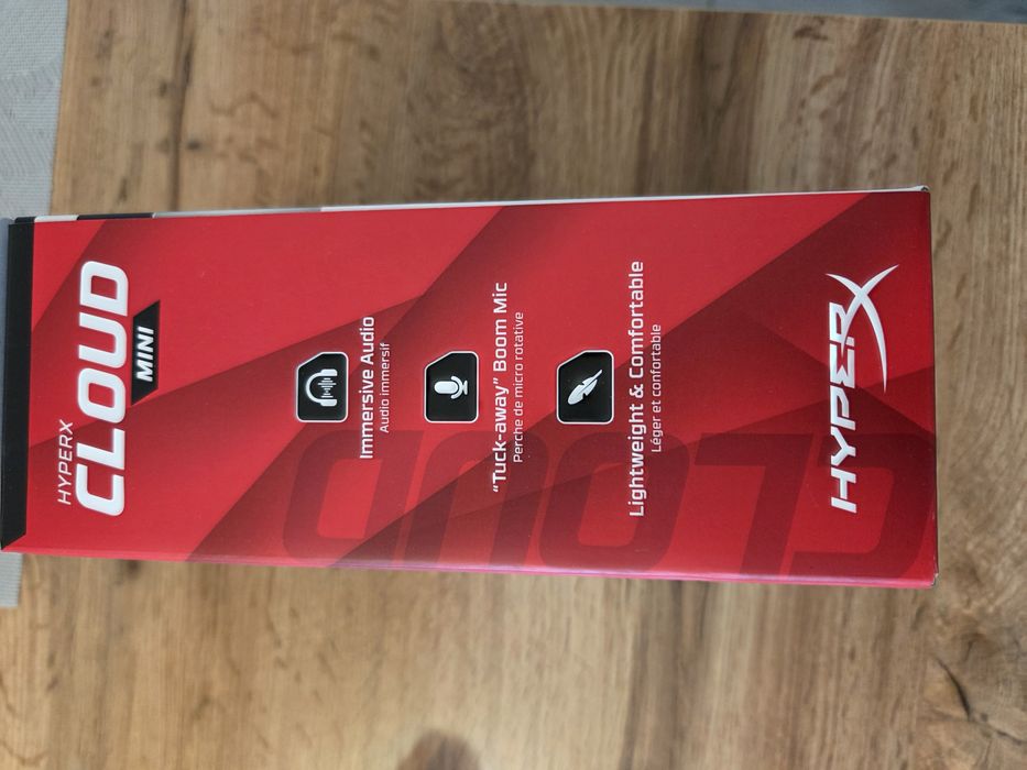 Casti gaming HyperX, noi