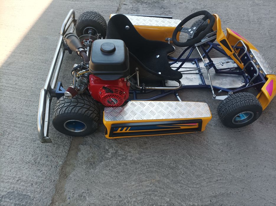 Vînd Kart Honda benzină