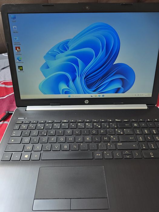Hp i5 8250U Nvidia