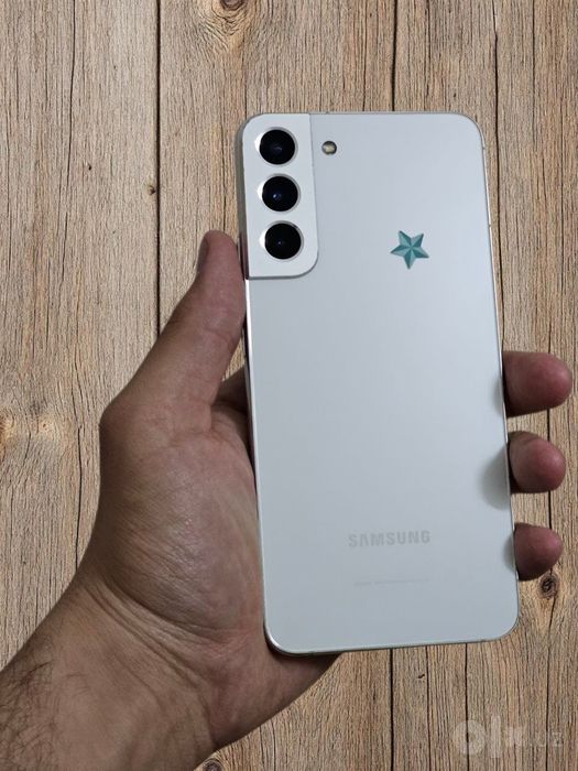 Samsung s22 plus   5G 256GB