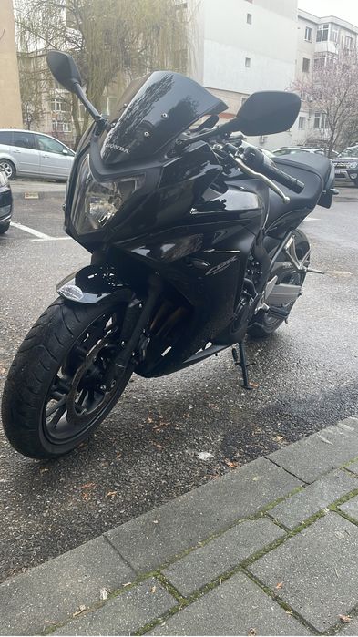 Vand/Schimb HONDA CBR 650F