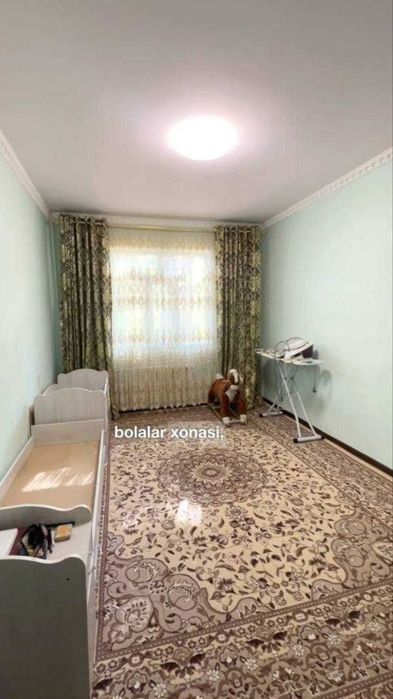 Продаётся 3ёх комнатная на втором этаже Юнусабад 15, метро Туркистон