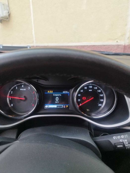Shevrolet Tracker premier