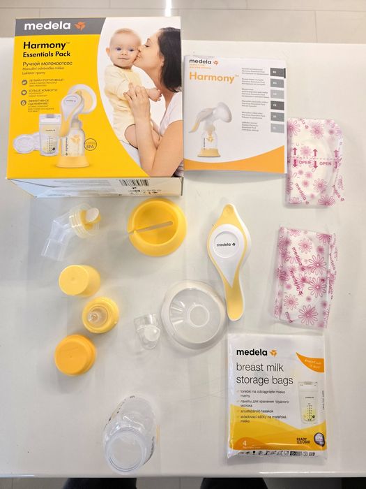 Двуфазна ръчна помпа за кърма Medela HARMONY