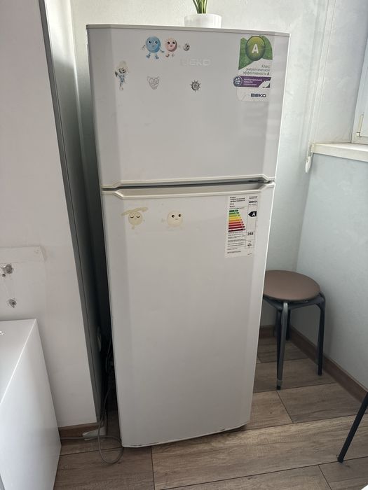 Продам холодильник