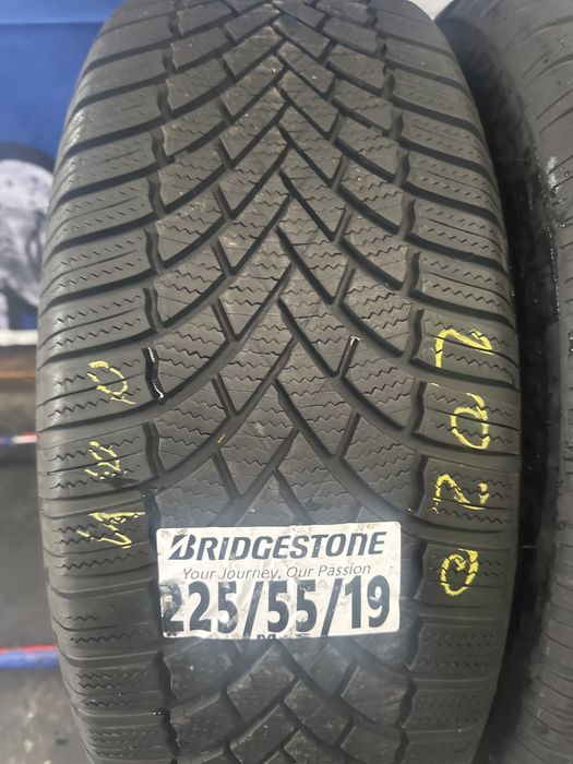 235/55/19 Bridgestone