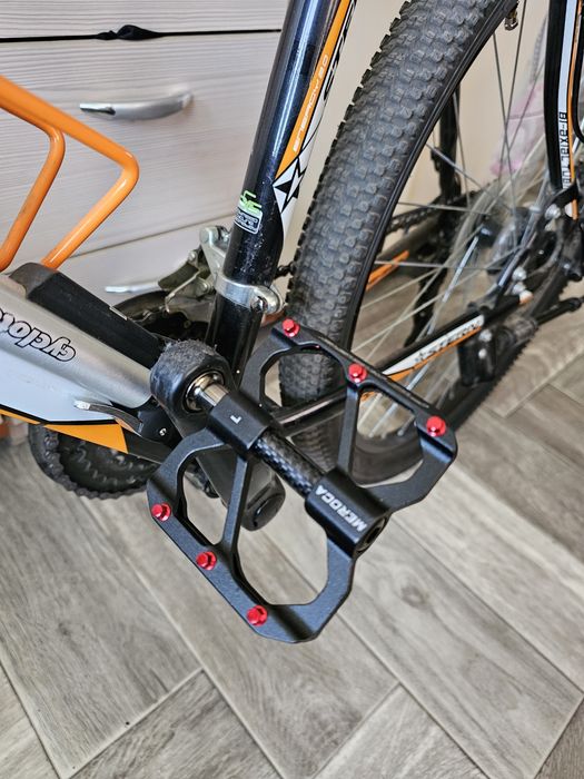 Pedale late ultrausoare meroca aliaj aluminiu  su  carbon Meroca antiderapante flat mtb cursiera bicicleta ciclism 3 rulmenti