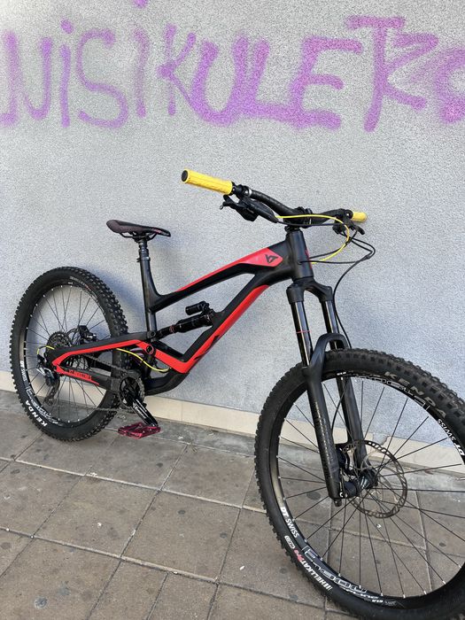 YT Capra comp full suspension
