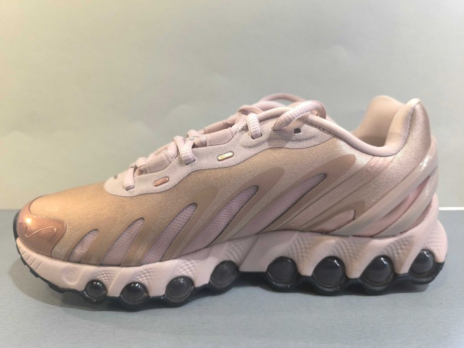 Nike Air Max Dn N38 и N40Маратонки с камери.Нови.Оригинал.