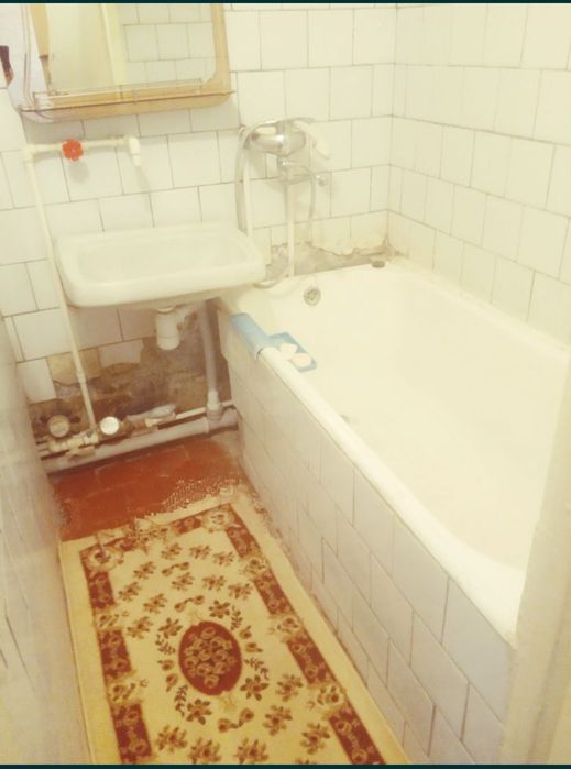 Сдается квартира. Микрорайон. Людям со знанием русского