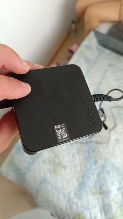 Зарядни устройства за Assus и Dell за лаптоп