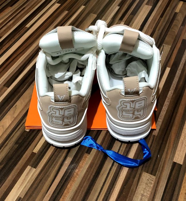 Lv skate crem în conditie perfecta