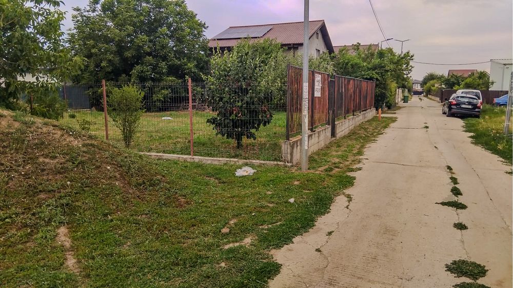 Comuna Berceni - 500 mp teren intravilan, împrejmuit, gaz si curent la poarta