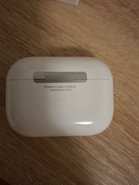 AirPods pro 2 Magnetic Charging Case