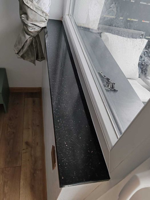 Pervaze geamuri interior si exterior din marmura si granit