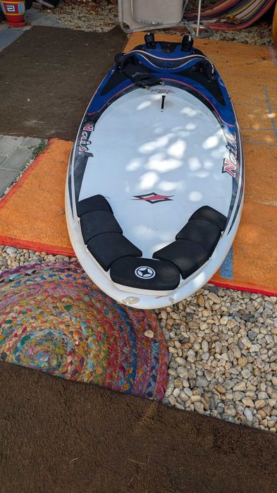 Windsurf Уиндсърф дъски 2броя Naish Titan 111 и 160 литра с калъфи