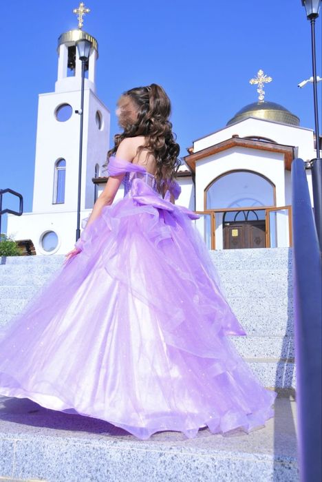 Принцеска бална/официална рокля в цвят люляк – Като нова!