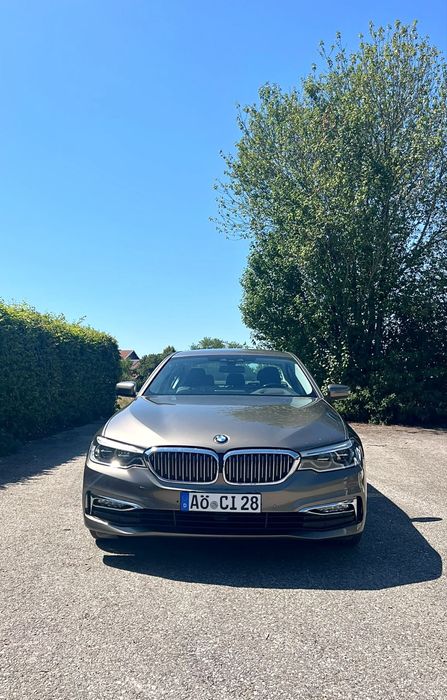 BMW Luxury Line - Elegance&Comfort