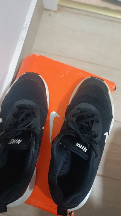Оригинални Маратонки NIKE 37.5