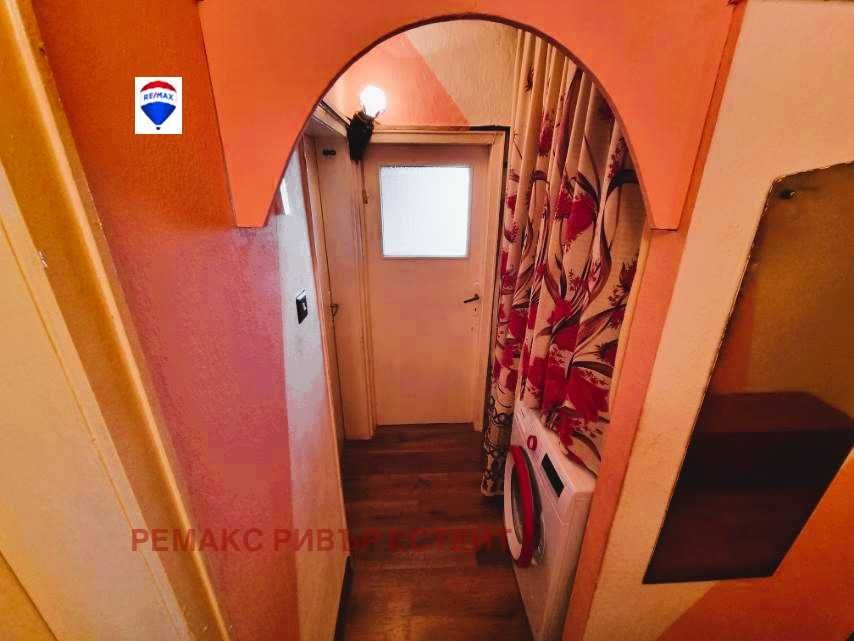 Дава се под наем Двустаен апартамент в Русе, Здравец Изток - 64 кв.м за 204 € - Снимка #10