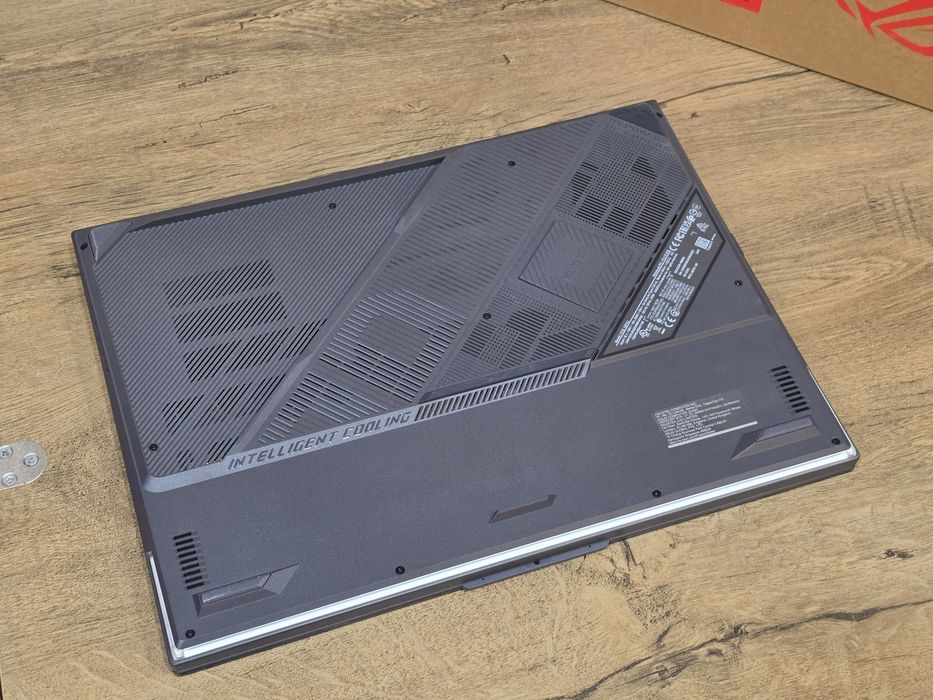 Asus ROG Strix 18 Core i9 14900HX/RTX 4070/32GB DDR5/1TB SSD/Гаранция/ROG Nebula 500 NIT