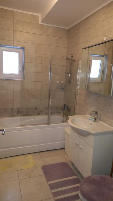 Inchiriez ap. 2 camere