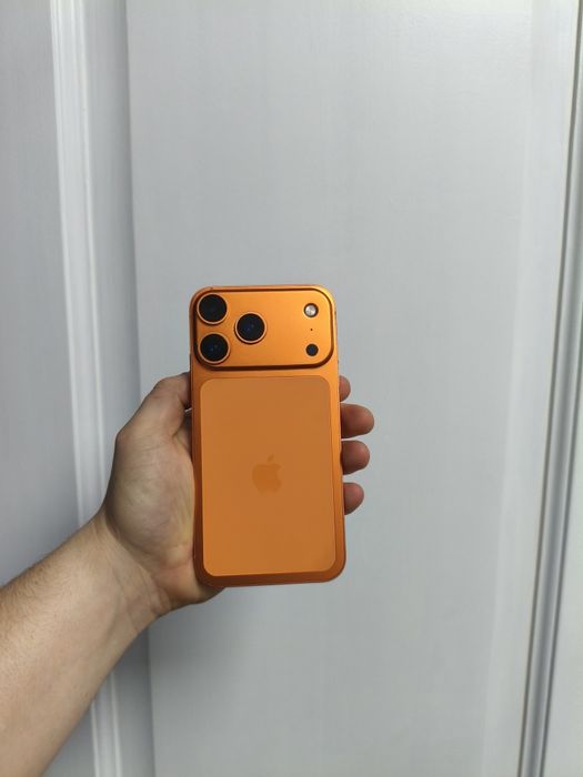 Айфон xr в корпусе 17pro