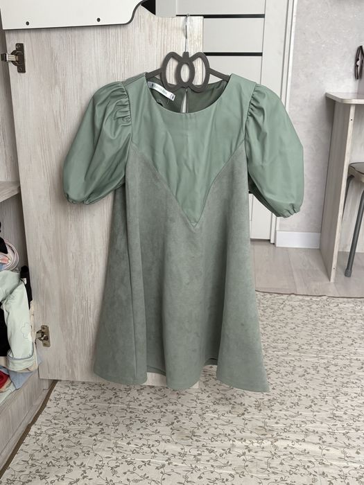 Одежды по 1500 тг