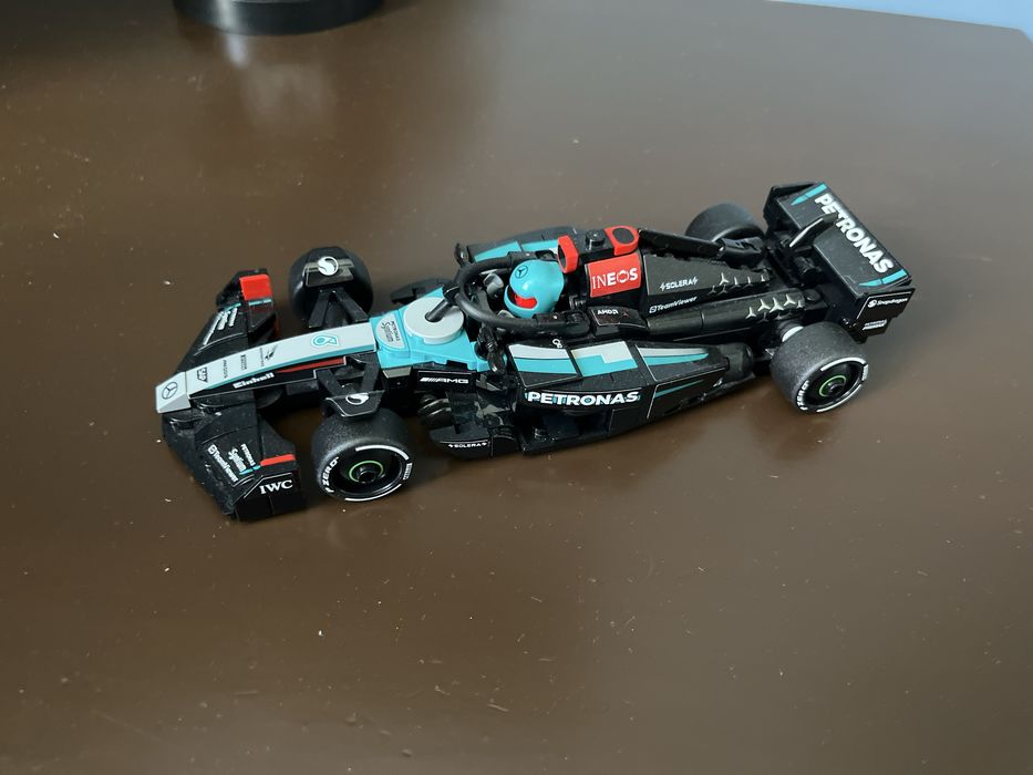 Продаю Lego mercedes