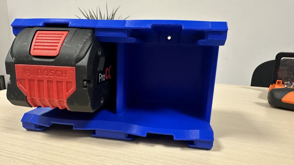 Suport acumulatori Bosch,Makita,Hilti,Milwaukee,Dewalt de 18V sau 12V