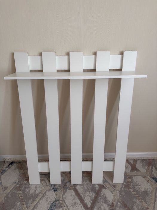 Вешалка настенная белый