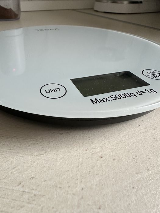 Cantar de bucatarie Tesla