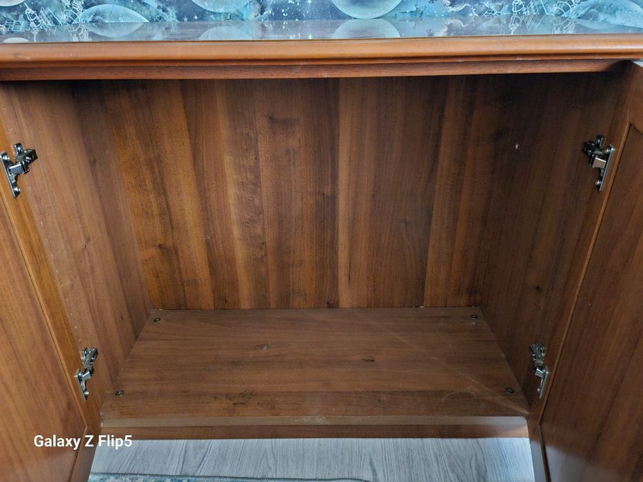 Тумбочка деревянная