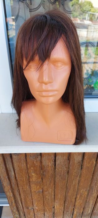 Перука от естествен косъм