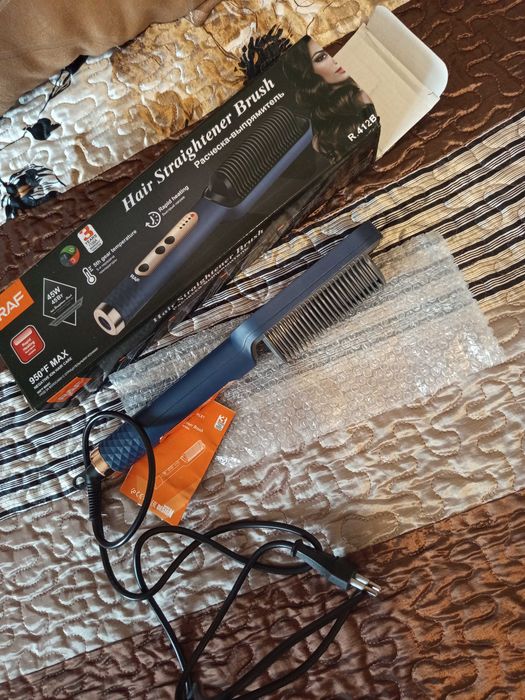 Нова керамична четка за изправяне и оформяне на косата