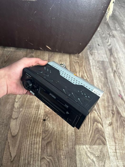 Магнитола AURA STORM