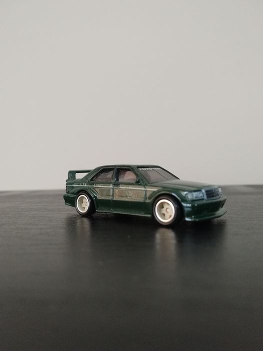 Макетна количка Мерцедес