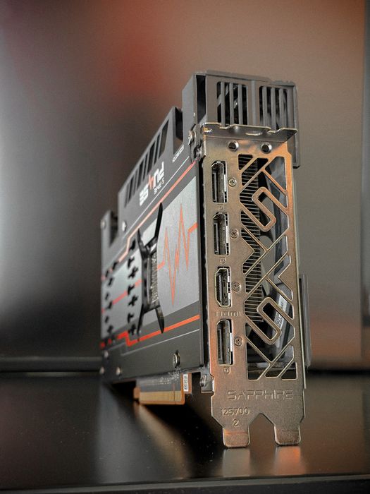 Placa video AMD RX 5600 XT 6GB Sapphire