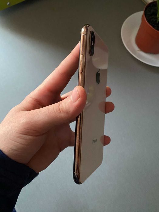 iPhone Xs Max -64 GB/gold -face ID bun /84% bat  fullbox !