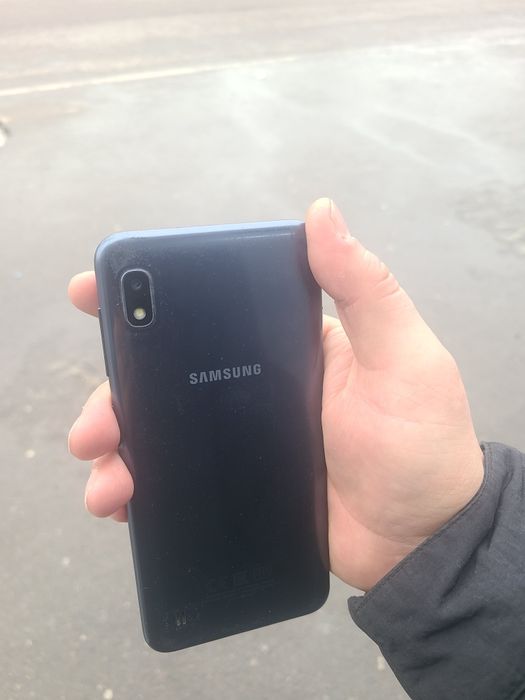 Продам Samsung A10