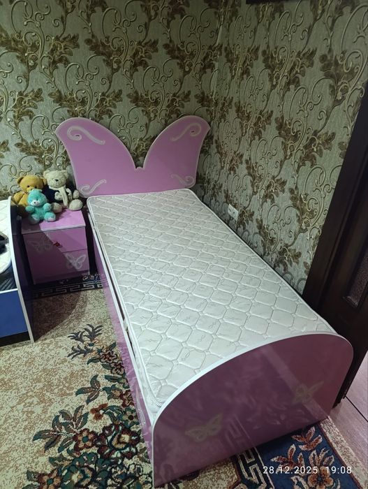 Срочно Продаётся детский кровать