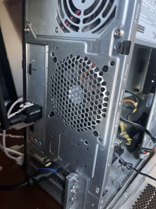 Продам компютер от acer